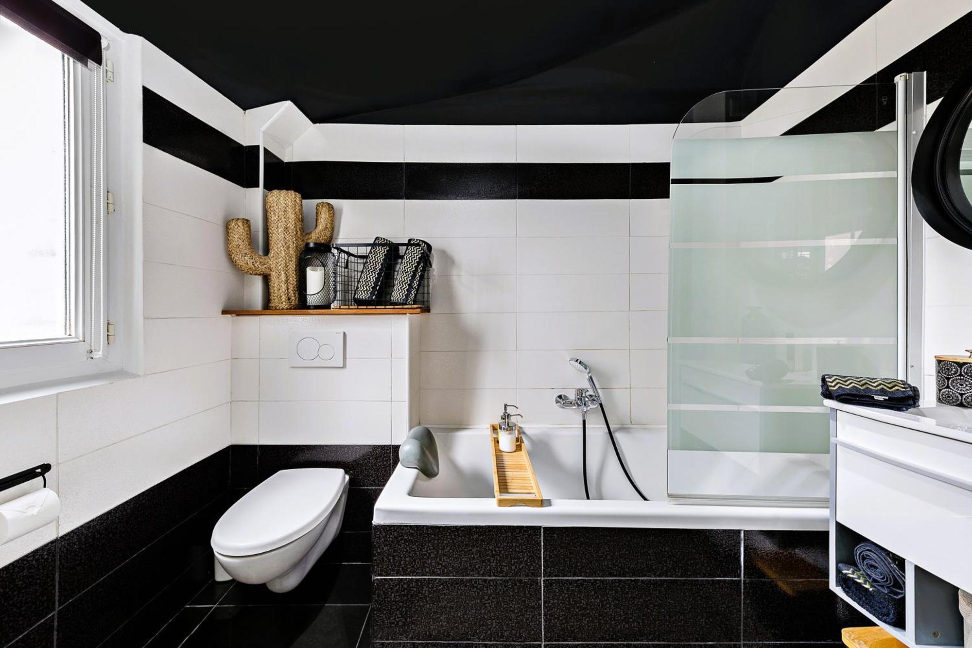 La Souche Apartment รูออง ภายนอก รูปภาพ